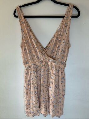 NWT American Eagle Peach Floral Sleeveless Romper with Light Blue Print